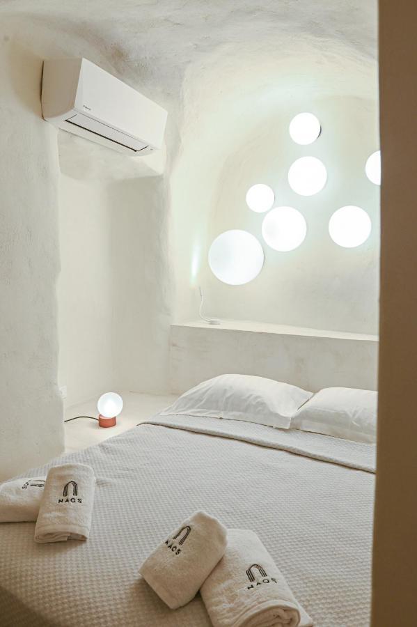 Naos Suites Vóthon 外观 照片