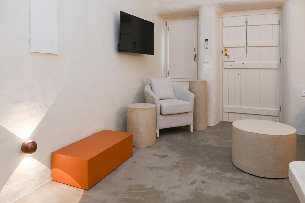 Naos Suites Vóthon 外观 照片