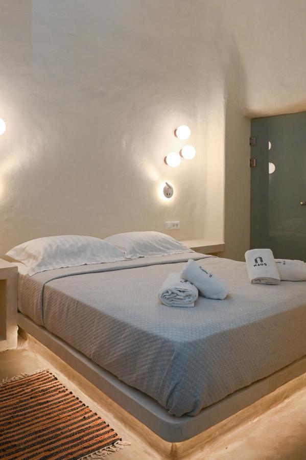 Naos Suites Vóthon 外观 照片