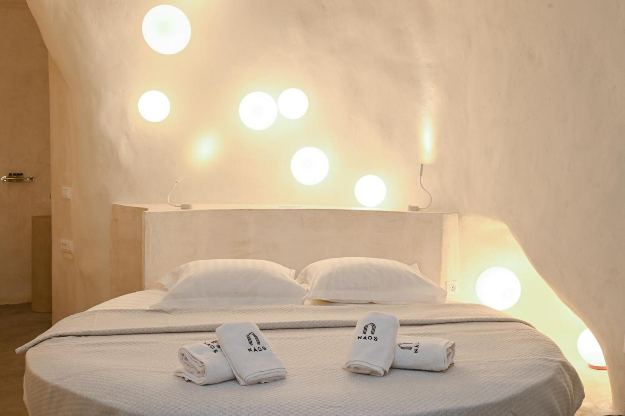 Naos Suites Vóthon 外观 照片